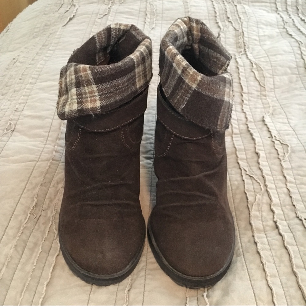 🍉3/$20 Brown Plaid & Suede Folded Ankle Booties